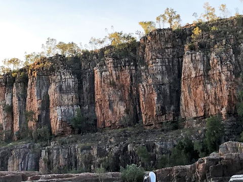 Nitmiluk (Katherine) Gorge 3.5-Hour Sunset Dinner Boat Tour - New Castle Holiday 5