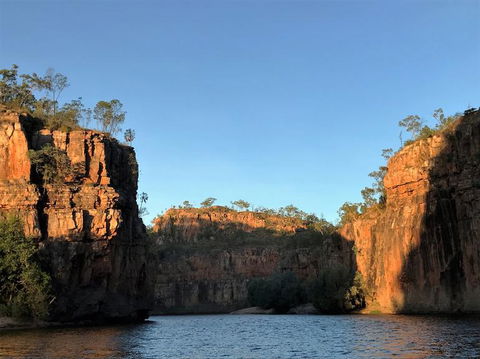 Nitmiluk (Katherine) Gorge 3.5-Hour Sunset Dinner Boat Tour - New Castle Holiday 2