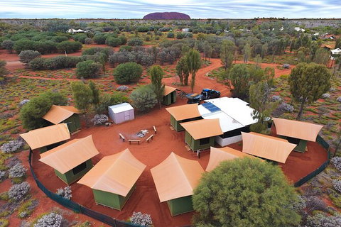 Overnight Uluru (Ayers Rock) Small-Group Camping Tour - New Castle Holiday 13