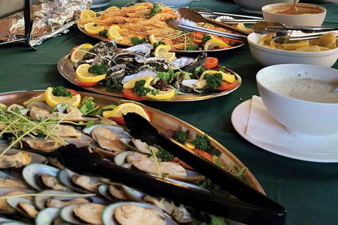 Crab Claw Island Resort Cruise And Seafood Buffet - New Castle Holiday 3