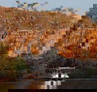 Nitmiluk Katherine Gorge Cruise - New Castle Holiday