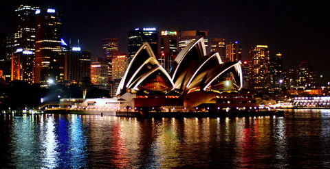 Sydney Harbour Dinner Cruise - New Castle Holiday 16