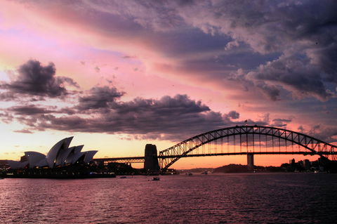 Sydney Harbour Dinner Cruise - New Castle Holiday 2