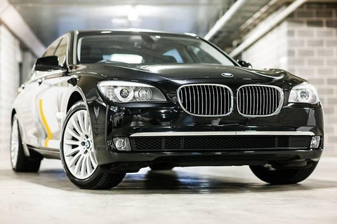 Family Sydney Airport Departure Transfer - New Castle Holiday 2