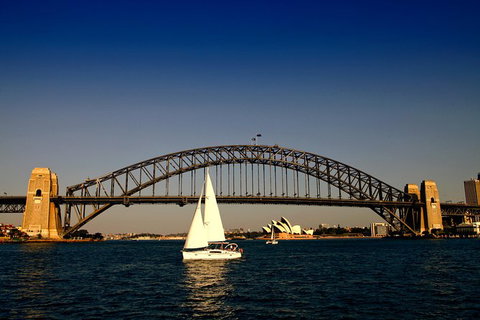 Sydney Harbour Luxury Sailing Trip Including Lunch - New Castle Holiday 4
