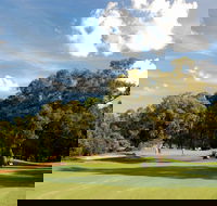 Corowa Golf Club - New Castle Holiday