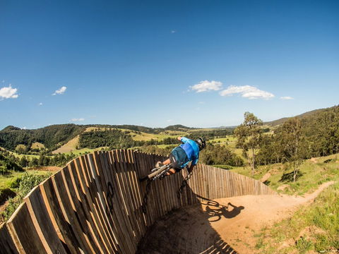 Greenvalleys Mountain Bike Park - New Castle Holiday 0