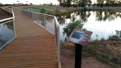 Green Corridor Walking Track - New Castle Holiday 2