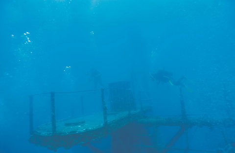 HMAS Perth - New Castle Holiday 0