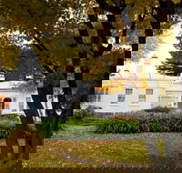 Home Hill - New Castle Holiday