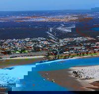 Kalbarri Town Centre - New Castle Holiday