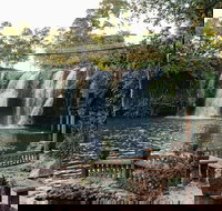 Mena Creek Falls - New Castle Holiday