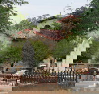 Murchison Ossario - New Castle Holiday