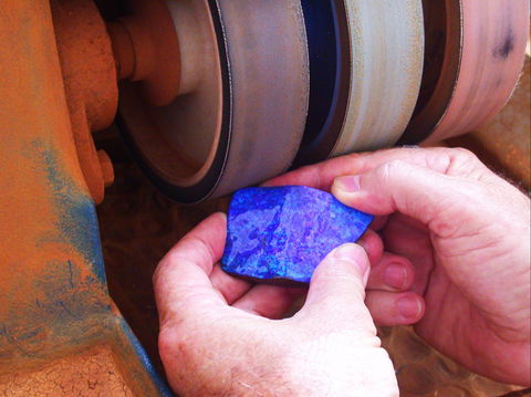 Quilpie Opal Fossicking - New Castle Holiday 0