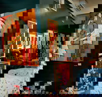 The Moree Gallery - New Castle Holiday