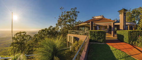 Warrego Way - New Castle Holiday 2