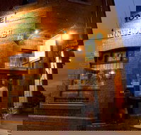 Woodend - New Castle Holiday