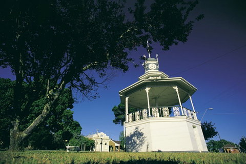 Beaufort - New Castle Holiday 0