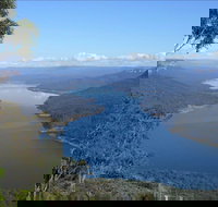 Burragorang lookout and picnic area - New Castle Holiday