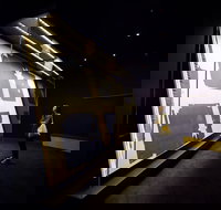 Eureka Centre Ballarat - New Castle Holiday