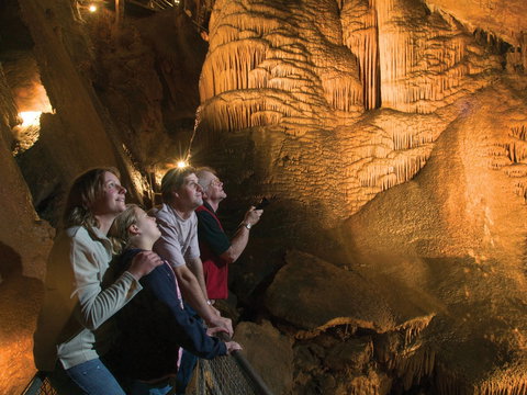 Gunns Plains Caves - New Castle Holiday 0
