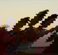 Hay Sunset Viewing Area - New Castle Holiday