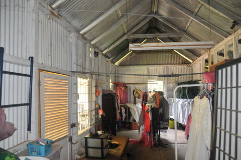 Knott's Crossing, Katherine - New Castle Holiday 2