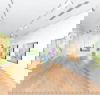 Olsen Gallery - New Castle Holiday