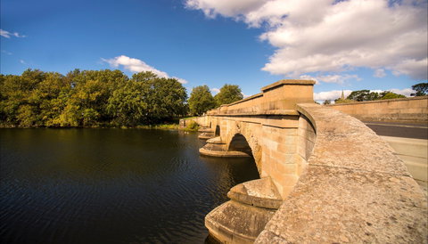 Ross - New Castle Holiday 0