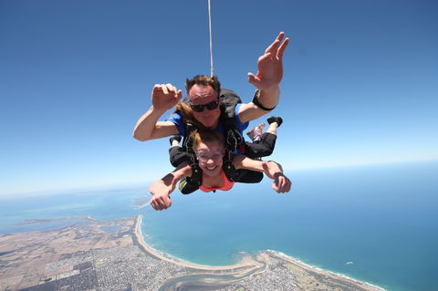 Skydive Great Ocean Road - New Castle Holiday 0