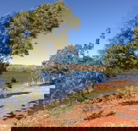 Tingkkarli/Lake Mary Ann - New Castle Holiday