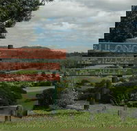 Ulong - New Castle Holiday
