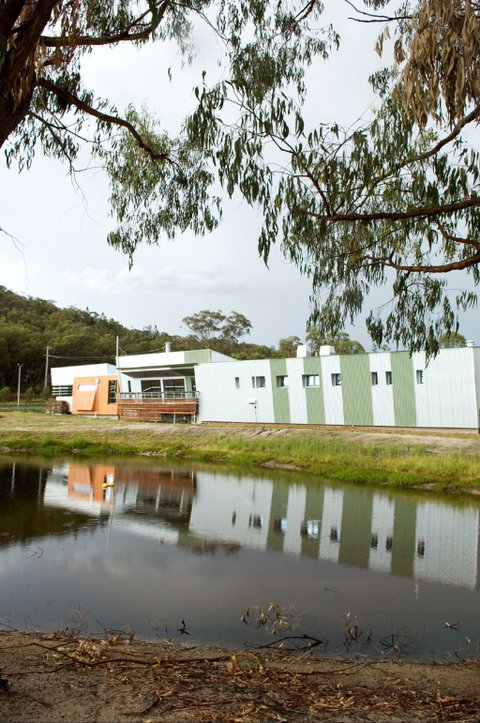 Varias Restaurant And Function Centre At The Queensland College Of Wine Tourism - New Castle Holiday 2