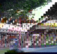 Wardell - New Castle Holiday