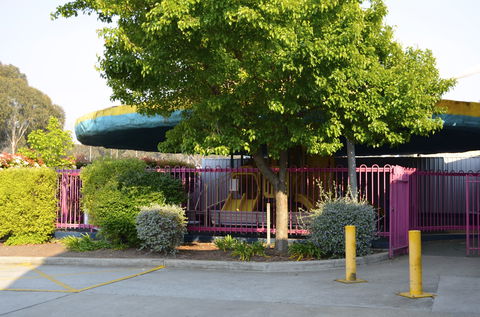 Belconnen Fresh Food Markets - New Castle Holiday 1