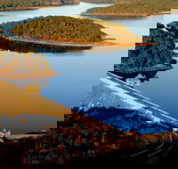 Cataract Dam - New Castle Holiday