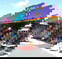 Colour Me Crazy - New Castle Holiday