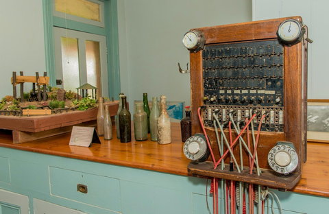 Courthouse Museum - New Castle Holiday 0