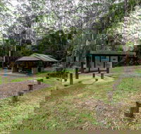 Gur-um-bee picnic area - New Castle Holiday