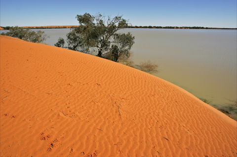 Innamincka Regional Reserve - New Castle Holiday 1