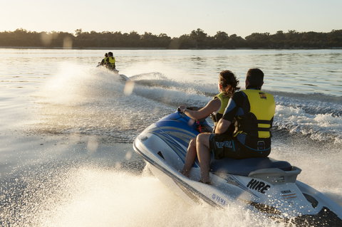 Mandurah Estuary And Peel Inlet - New Castle Holiday 2