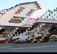 Pomona - New Castle Holiday