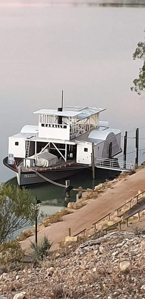 PS Canally - Morgan SA - New Castle Holiday 0