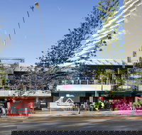 The Strand at Coolangatta - New Castle Holiday