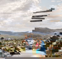 Arthur Timms Lookout Mount Morgan - New Castle Holiday