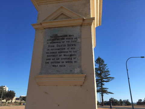 Bews Memorial, Wallaroo - New Castle Holiday 1
