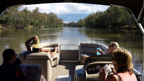 Corowa Foreshore - New Castle Holiday 1