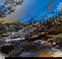Crows Nest Falls - New Castle Holiday
