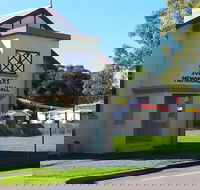 Cundletown and Lower Manning Historical  Society Inc - New Castle Holiday