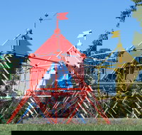 Fadden Pines Playground - New Castle Holiday